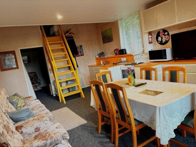 Country Retreat Appartement Cooks Beach Buitenkant foto